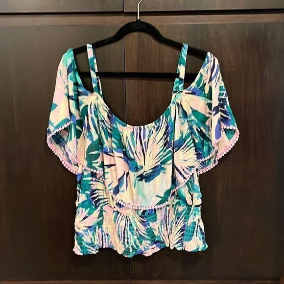 NWT TORRID CRINKLE GAUZE COLD SHOULDER RUFFLE TOP SIZE 3X - Picture 2 of 7